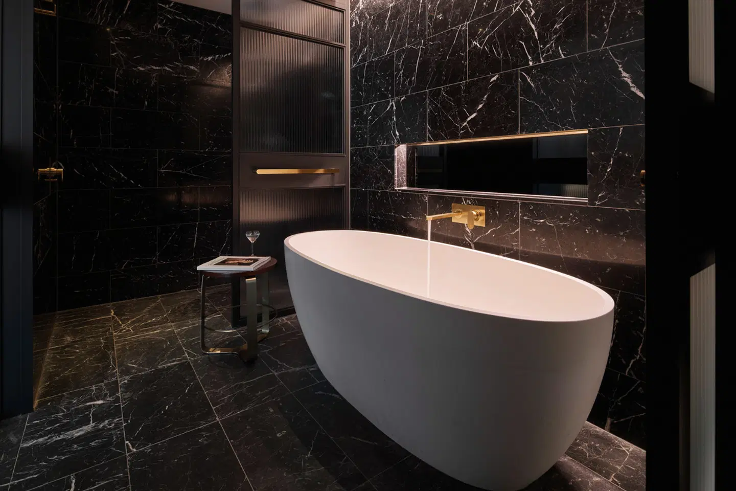 QT Perth Badezimmer
