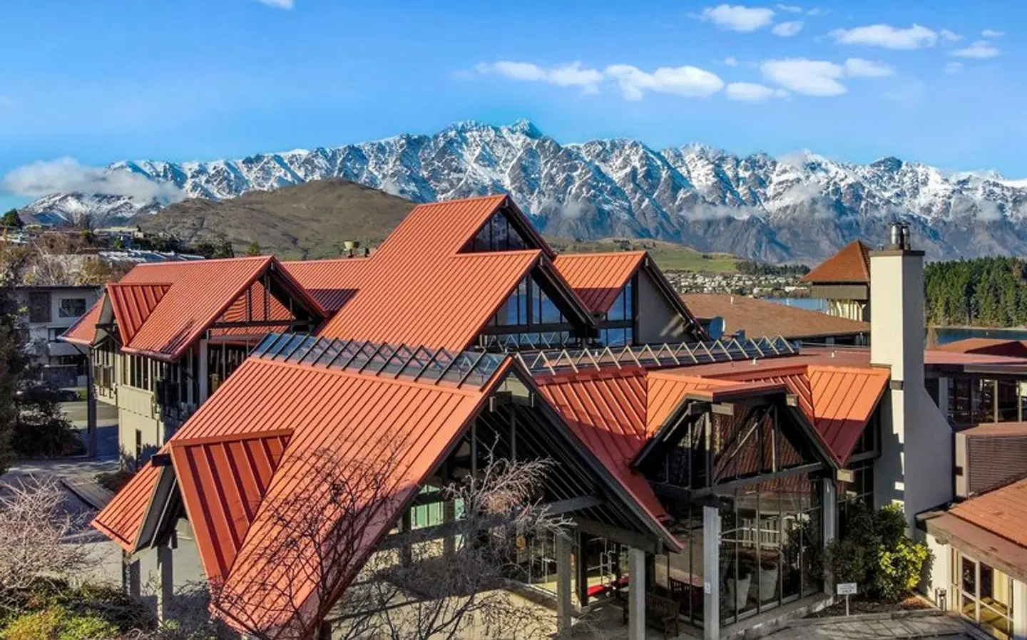 Copthorne Lakefront Hotel & Resort Terrasse