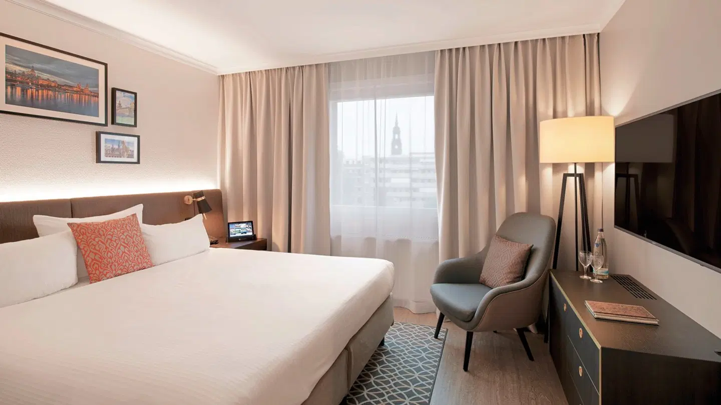 Bilderberg Bellevue Hotel Dresden ROOM_EXAMPLE