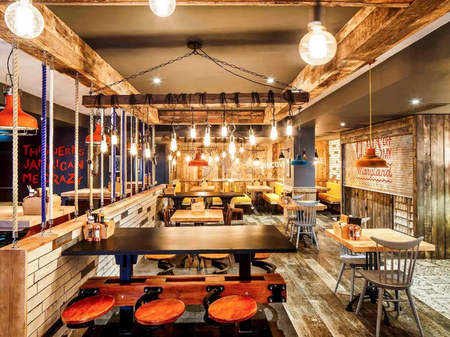 Manchester Portland by Sunday LOUNGE_LOBBY