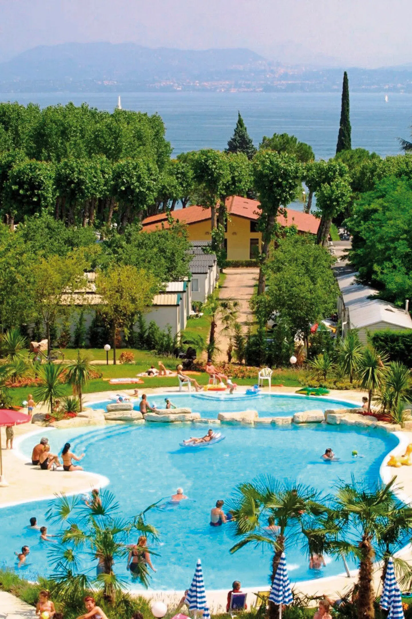Camping Bella Italia (by Happy Camp) OUTDOOR_POOL