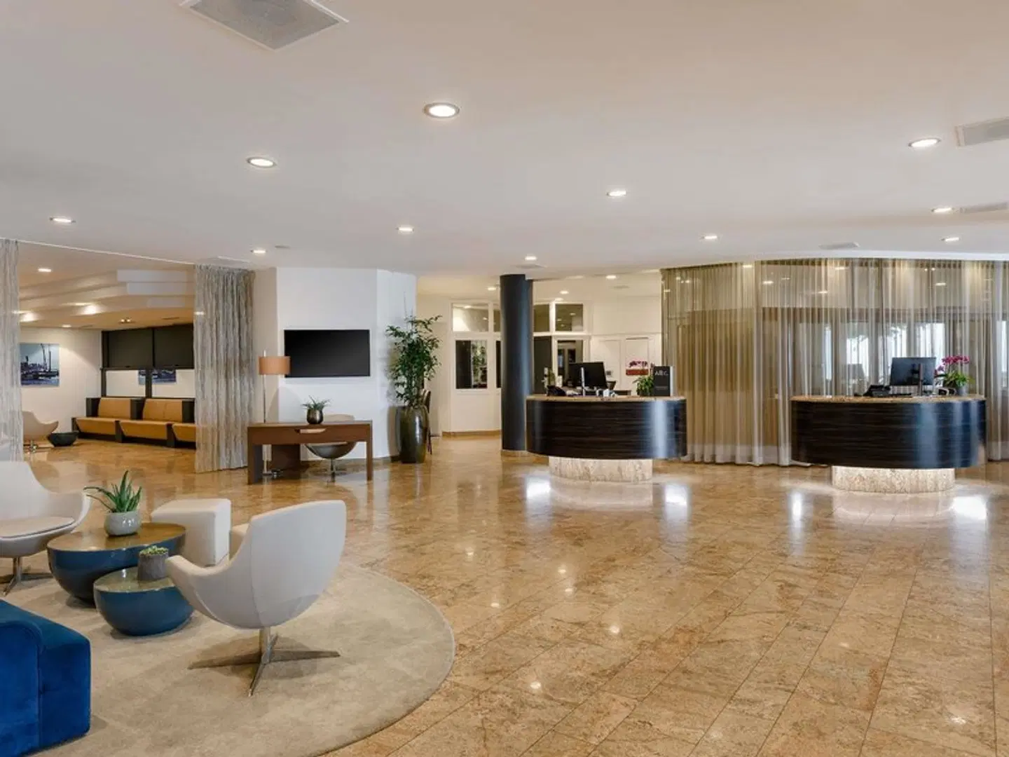Mövenpick Lausanne LOUNGE_LOBBY