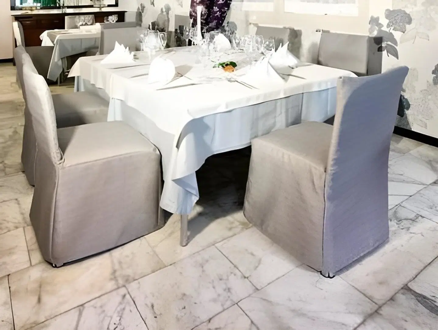 Boban Luxury Suites Restaurant