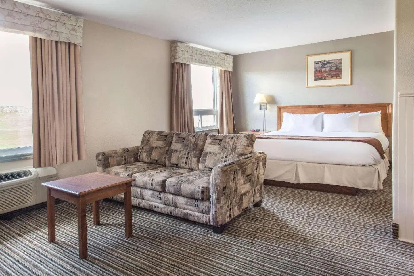 Super 8 by Wyndham Truro NS ROOM_EXAMPLE