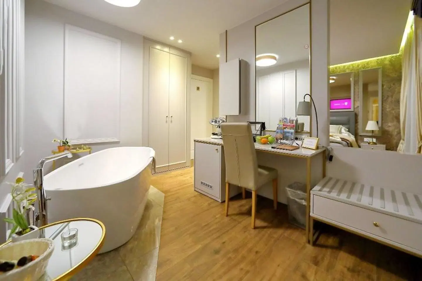 Luxury rooms Kadena Badezimmer