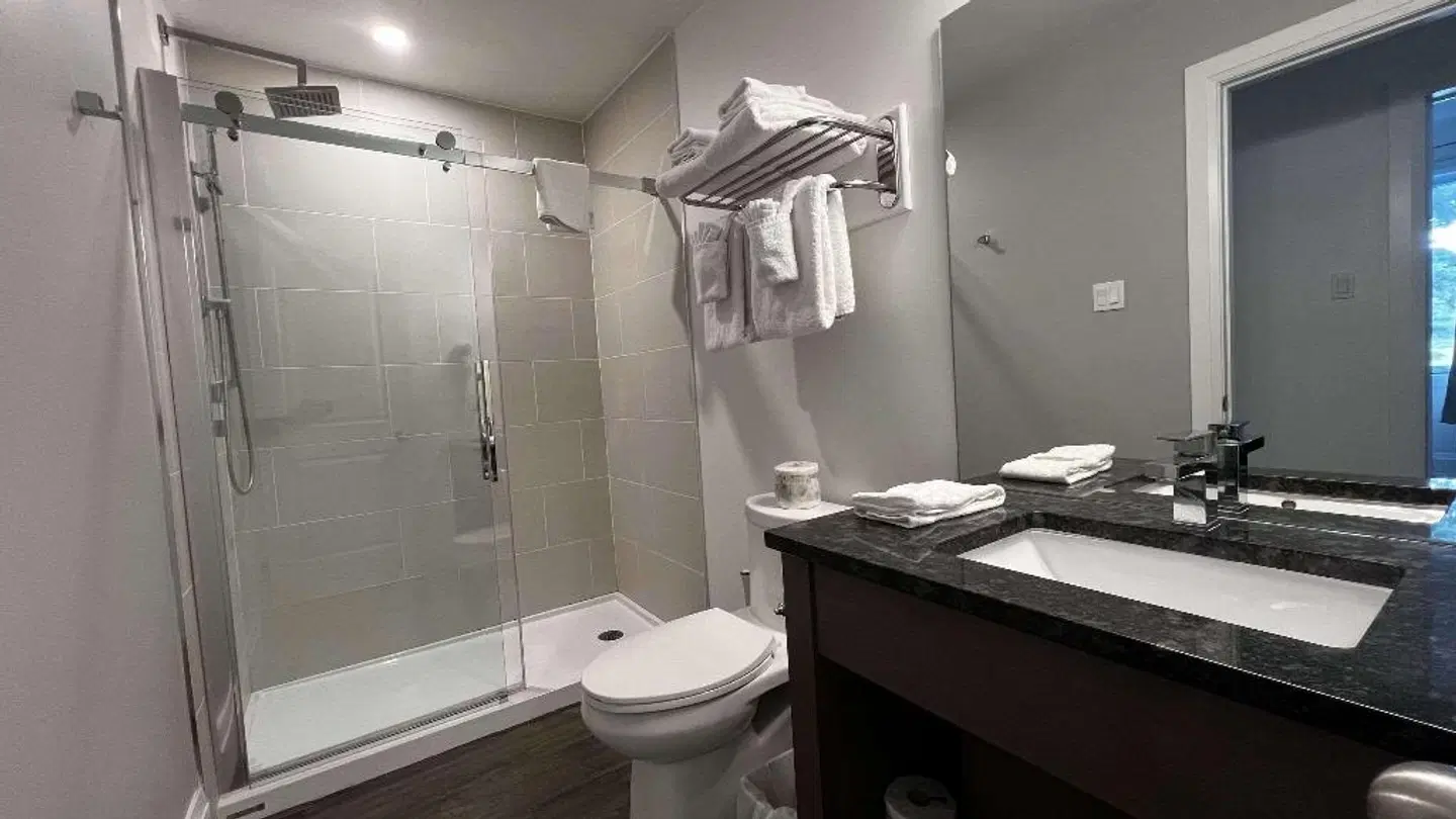 Calabogie Peaks Resort Badezimmer