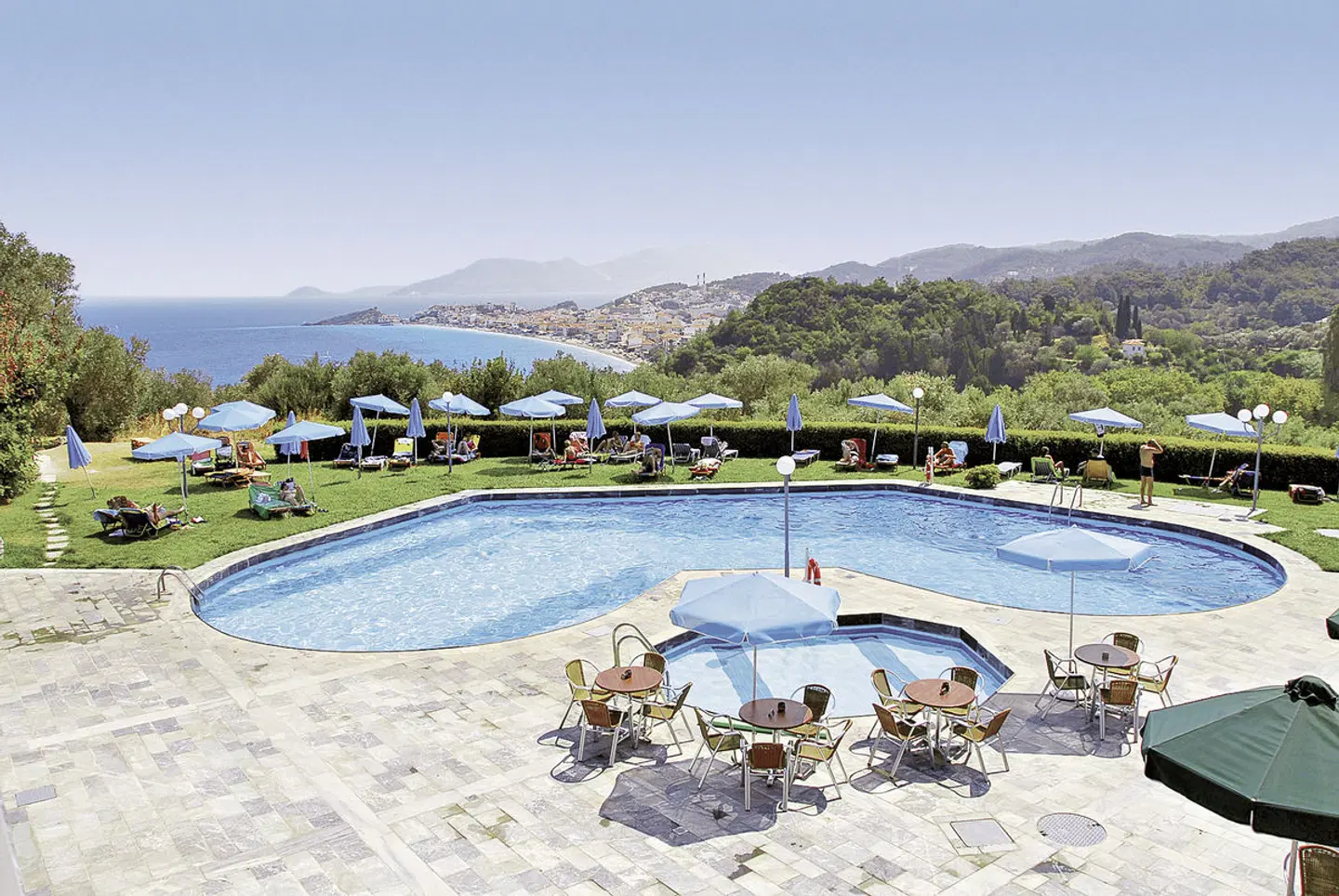 Arion OUTDOOR_POOL