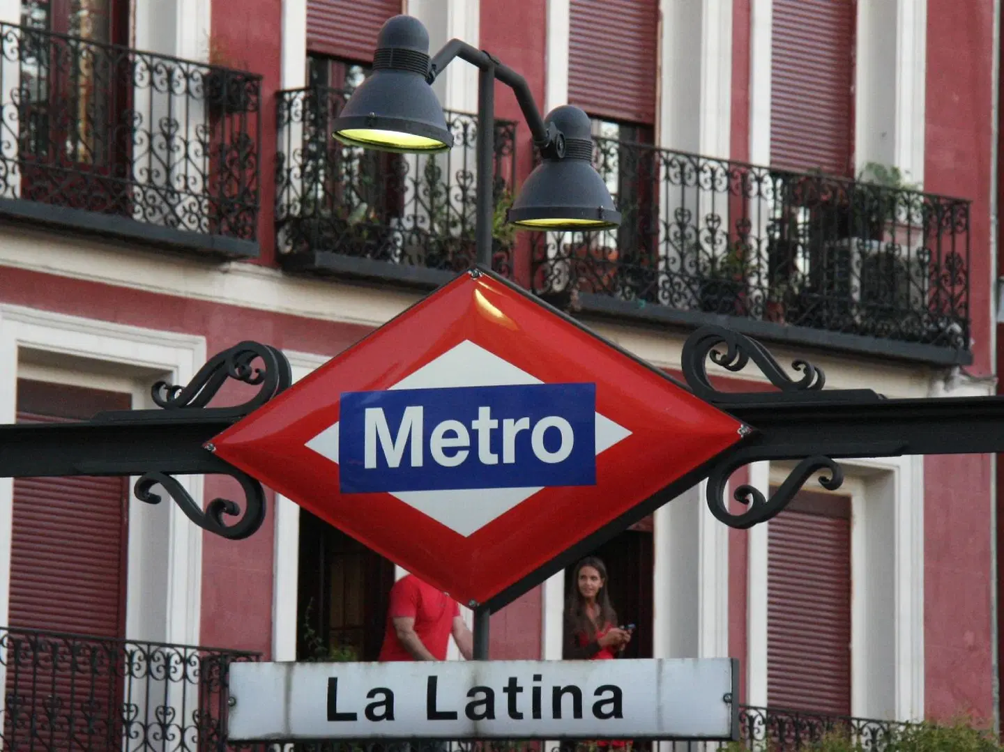 THC Latina Hostel EXTERIOR