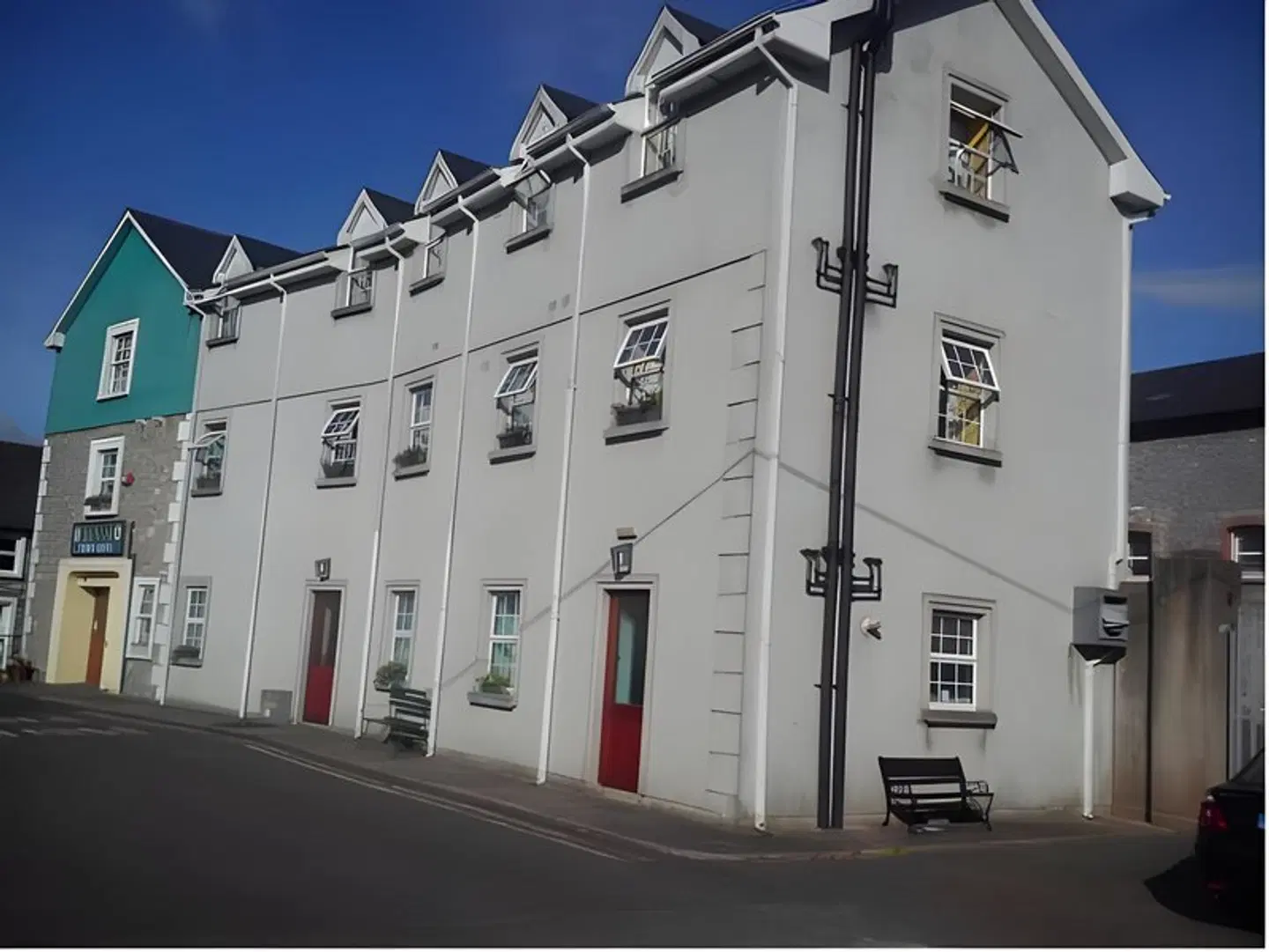 An Stór Townhouse EXTERIOR