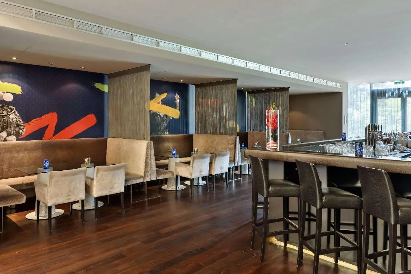 DoubleTree by Hilton Vienna Schonbrunn Bar
