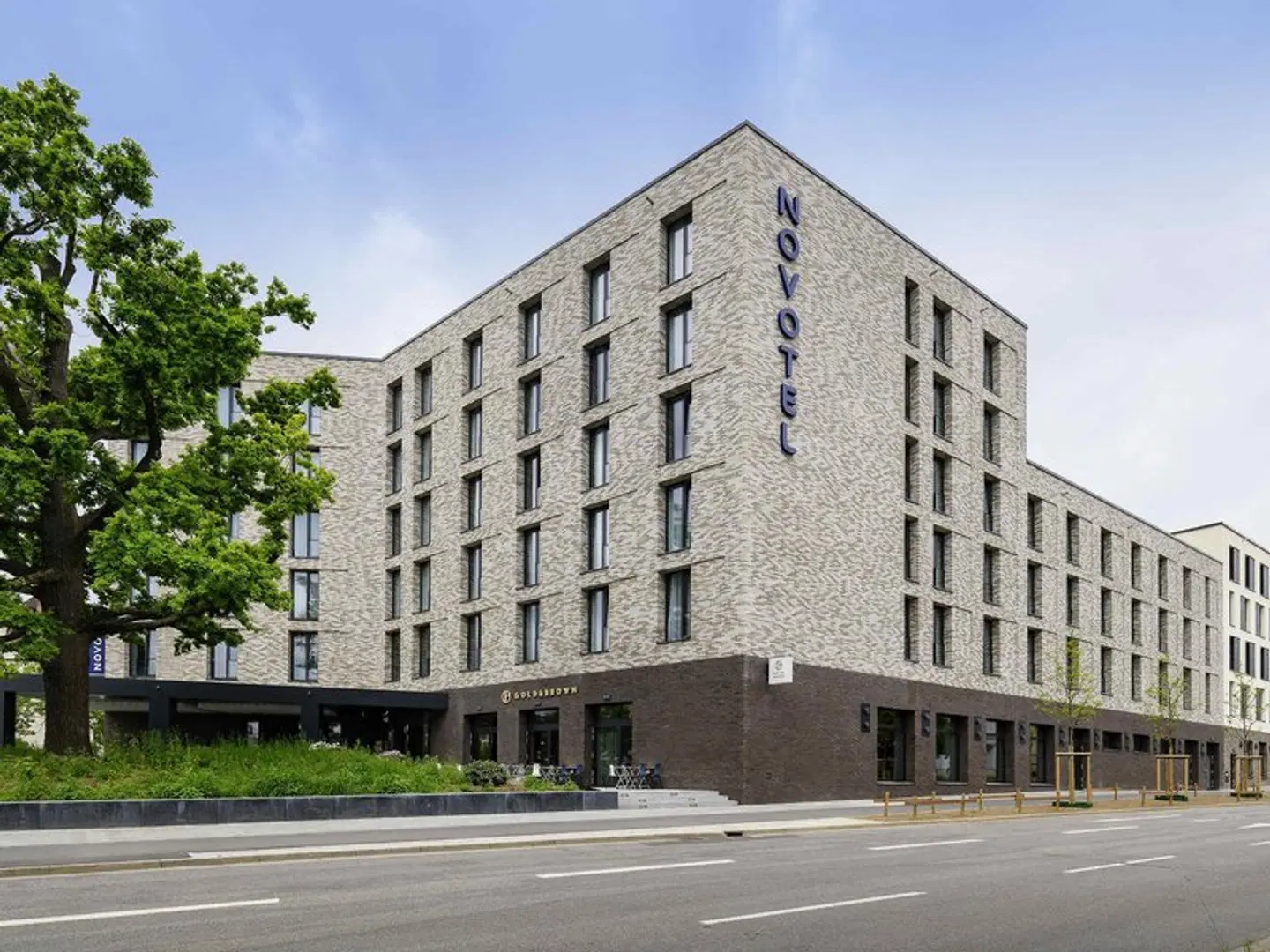 Novotel Regensburg Center EXTERIOR