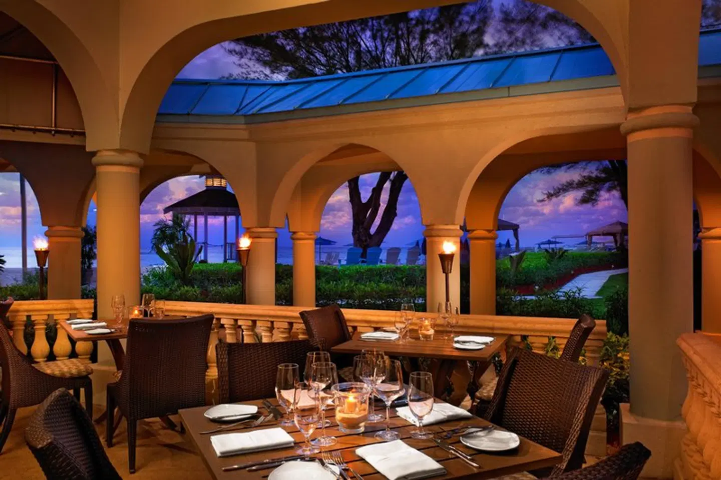 The Westin Grand Cayman Seven Mile Beach Resort & Spa Restaurant