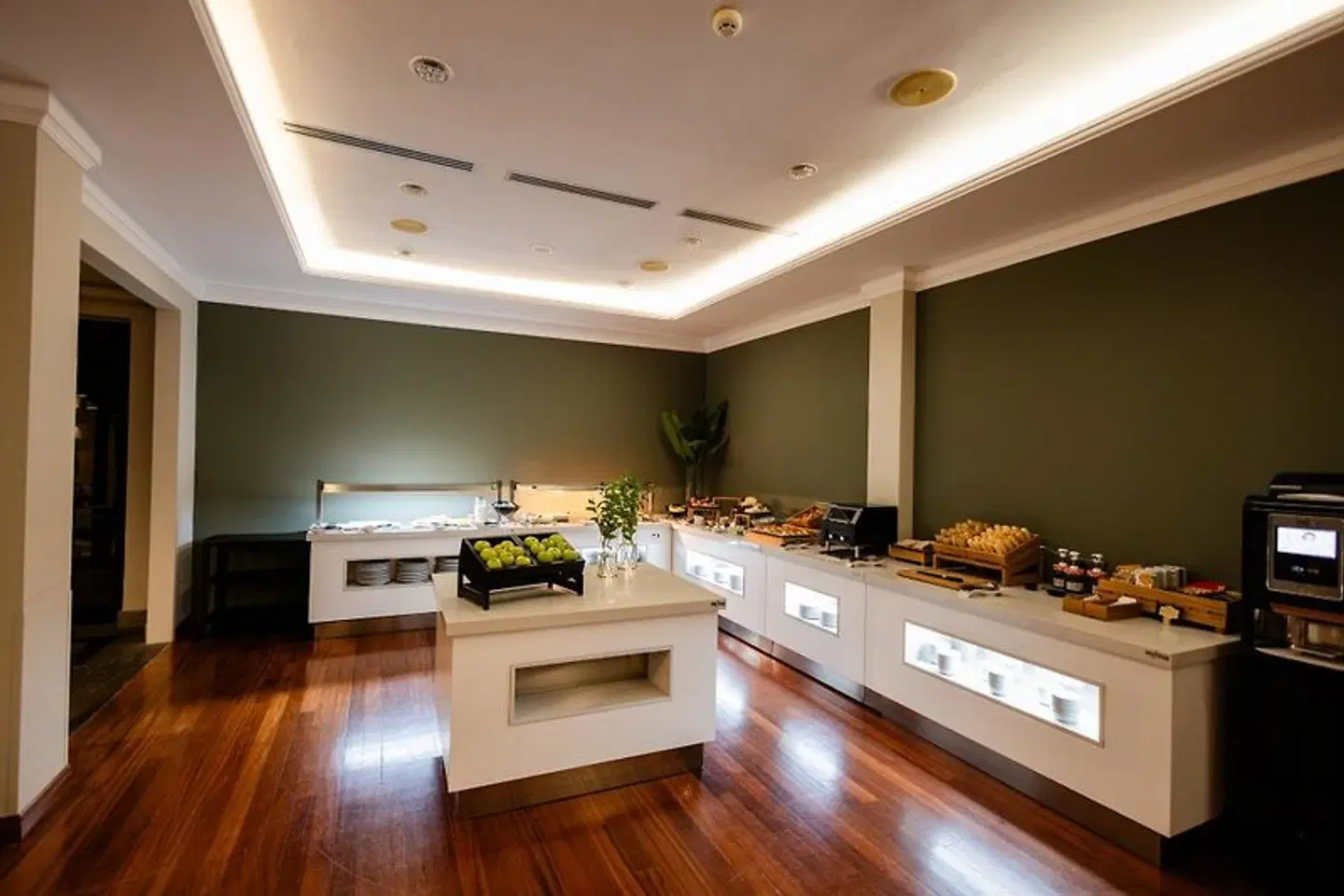 Escuela Santa Brígida Restaurant