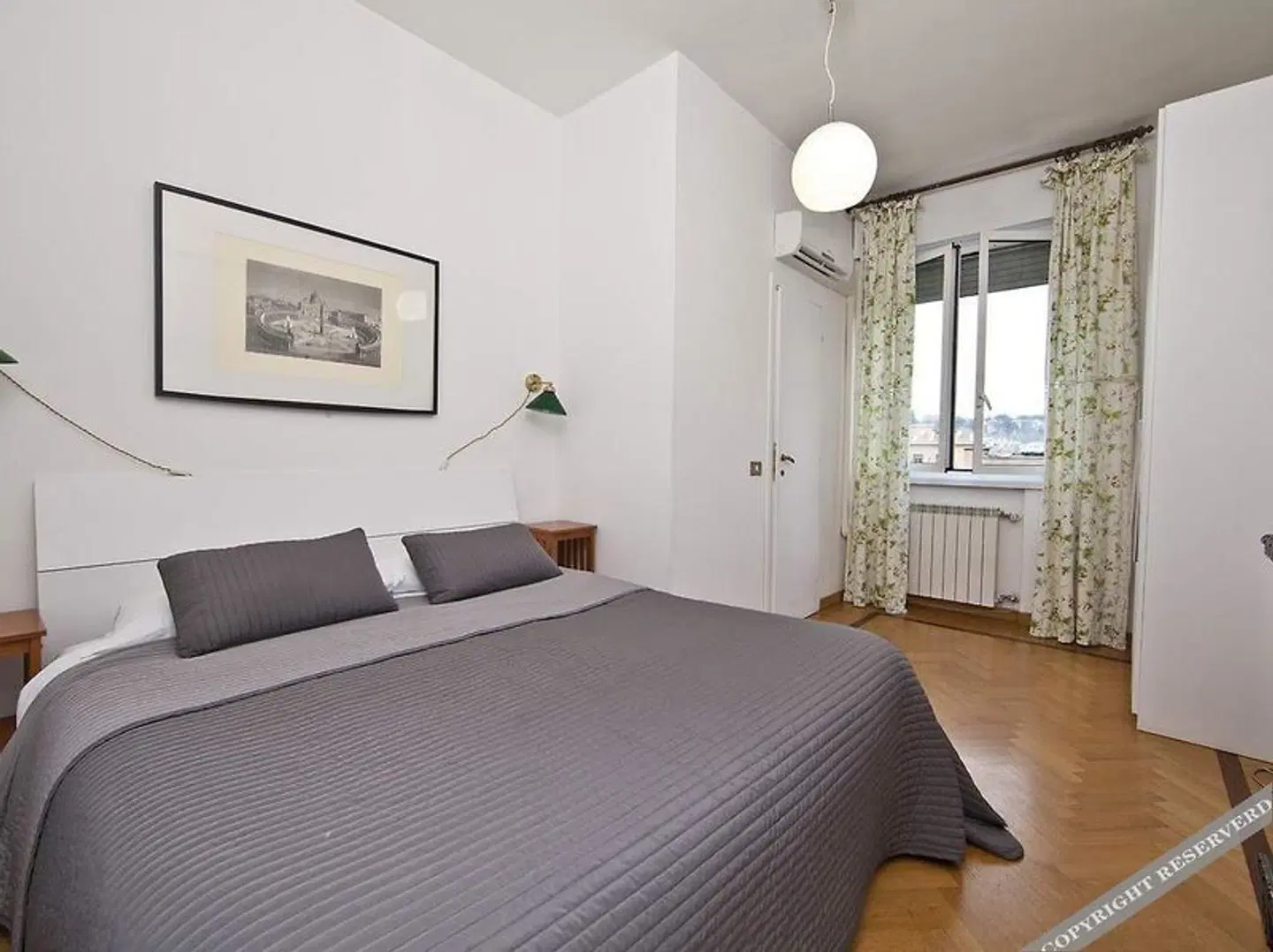 Vatican Suites Happy Holidays ROOM_EXAMPLE