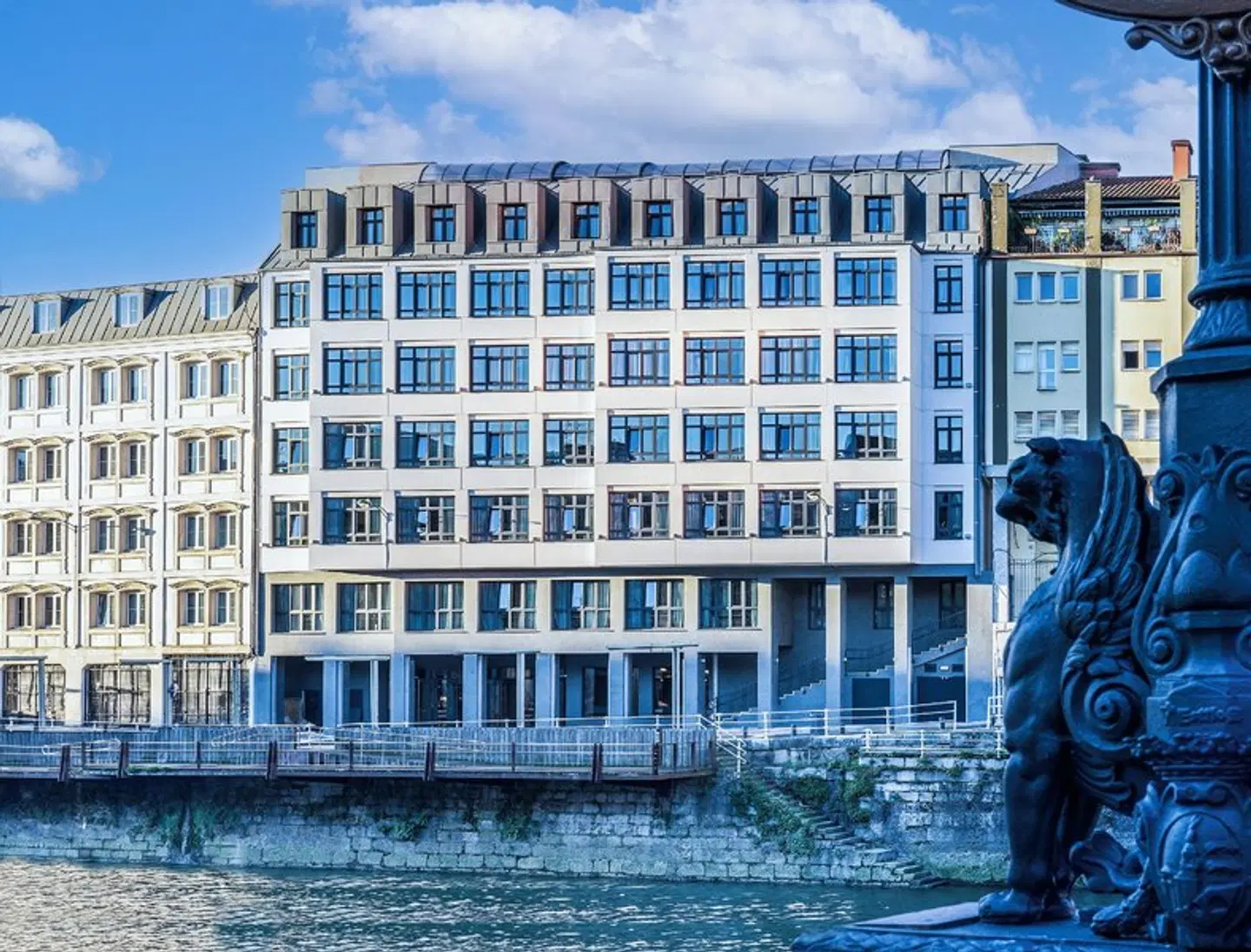 Axel Hotel Bilbao EXTERIOR