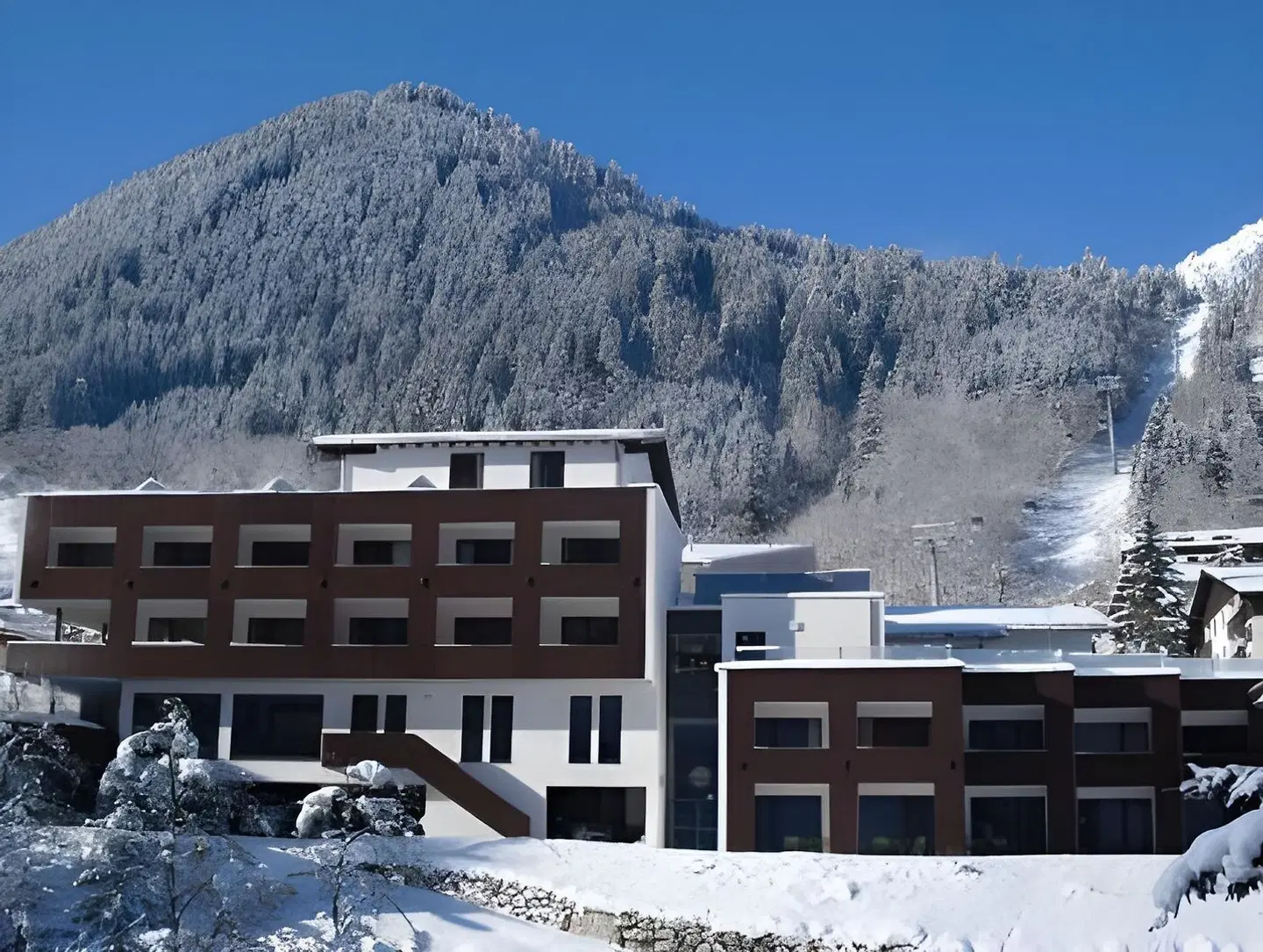 Sarotla EXTERIOR