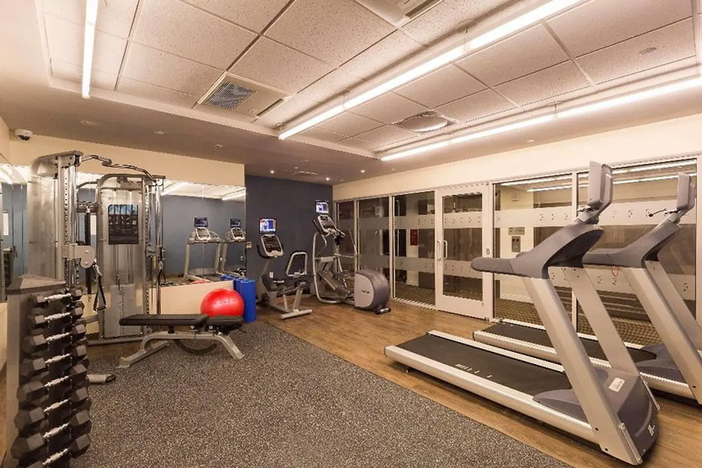 Edge Hotel Washington Heights SPORTS_AND_LEISURE