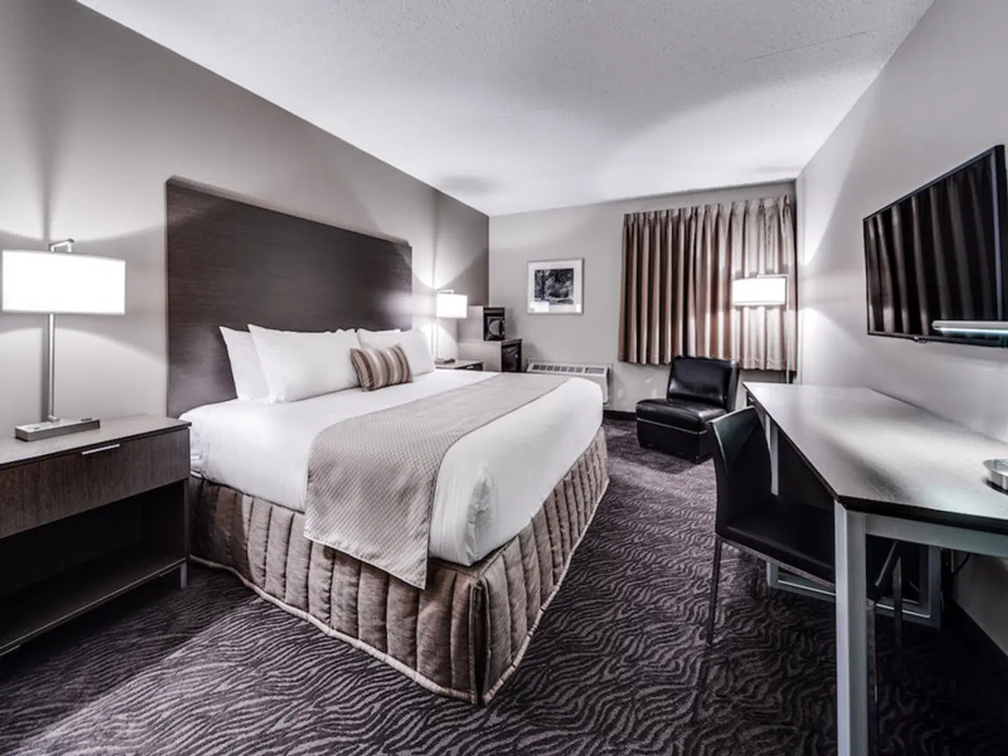 Heritage Inn Hotel & Convention Centre - High River ROOM_EXAMPLE