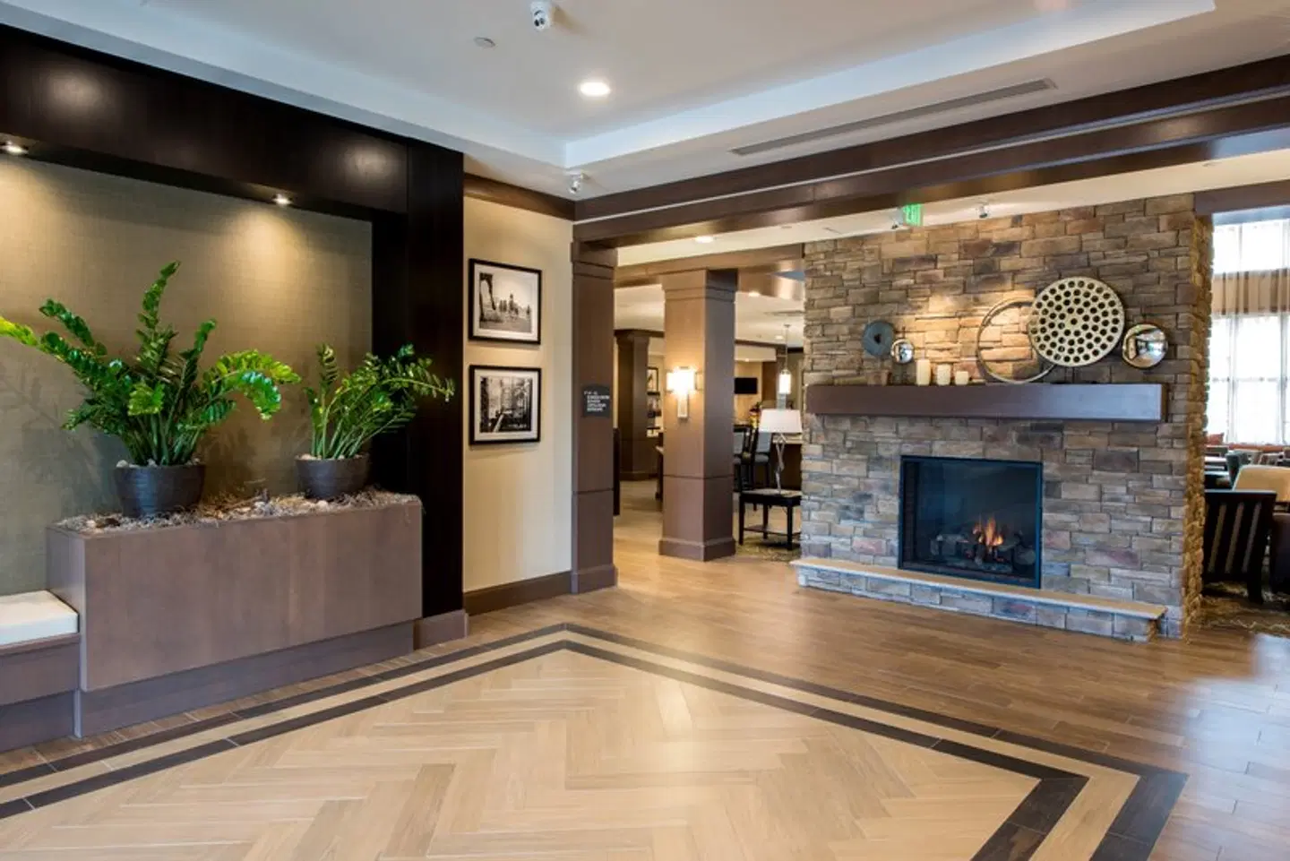 Staybridge Suites Wolf Rd-Colonie Center by IHG LOUNGE_LOBBY