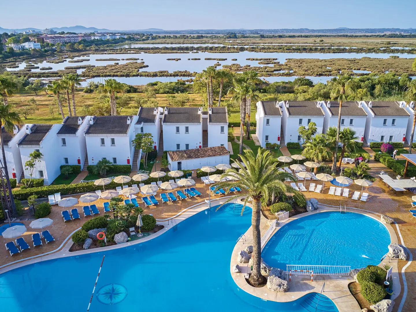 BQ Alcudia Sun Village OUTDOOR_POOL