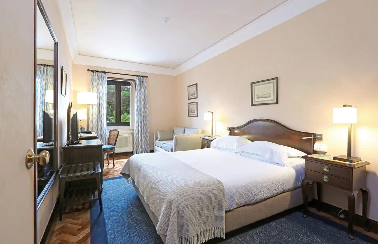 Hotel Lisboa Plaza ROOM_EXAMPLE