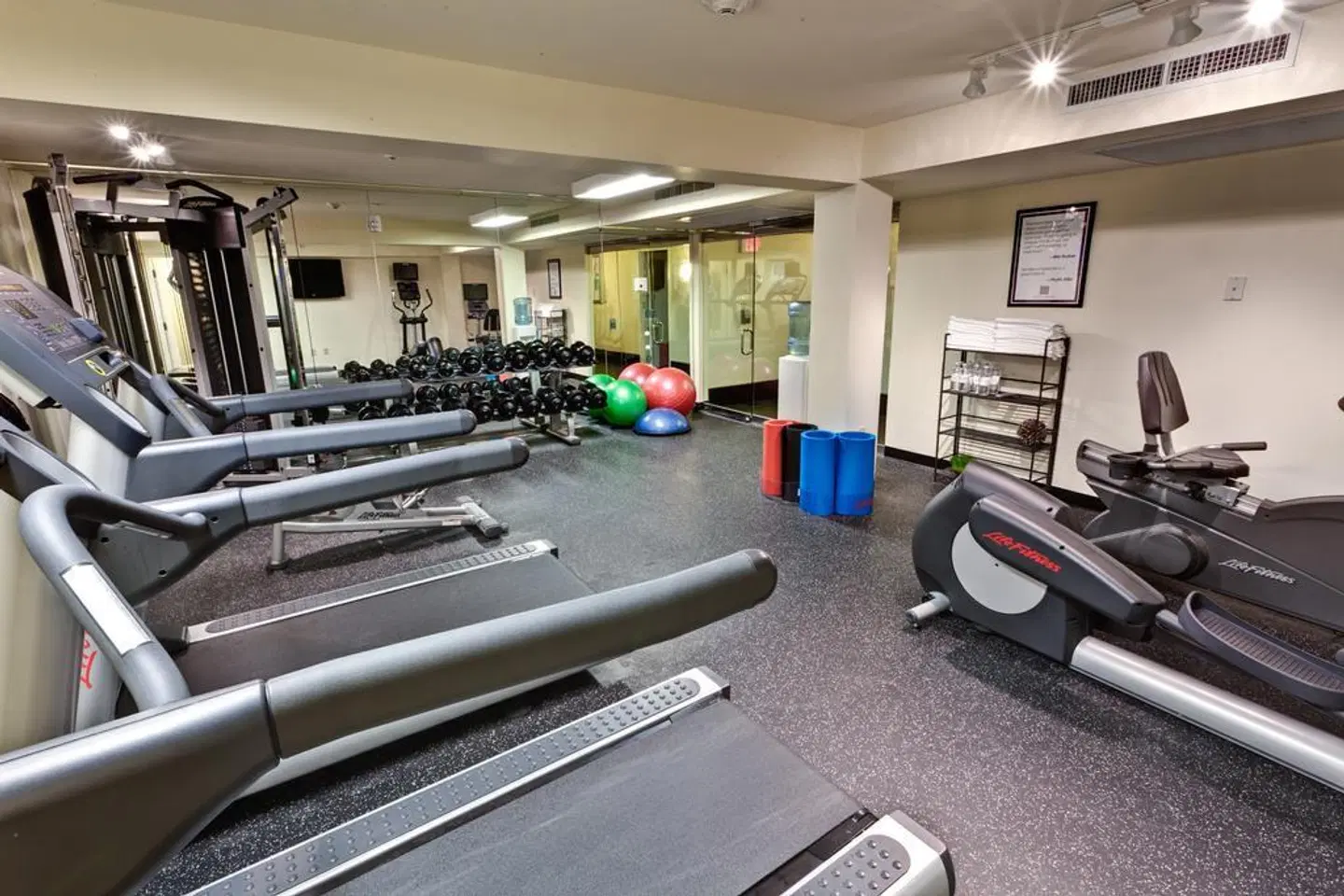 Le Marais SPORTS_AND_LEISURE