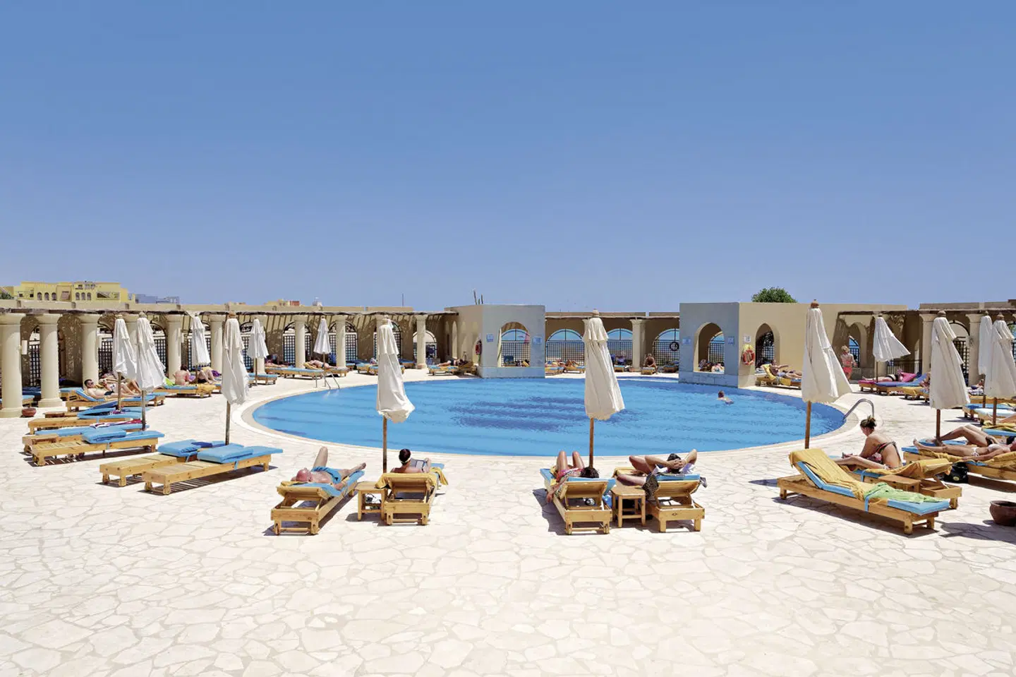 Three Corners Ocean View OUTDOOR_POOL