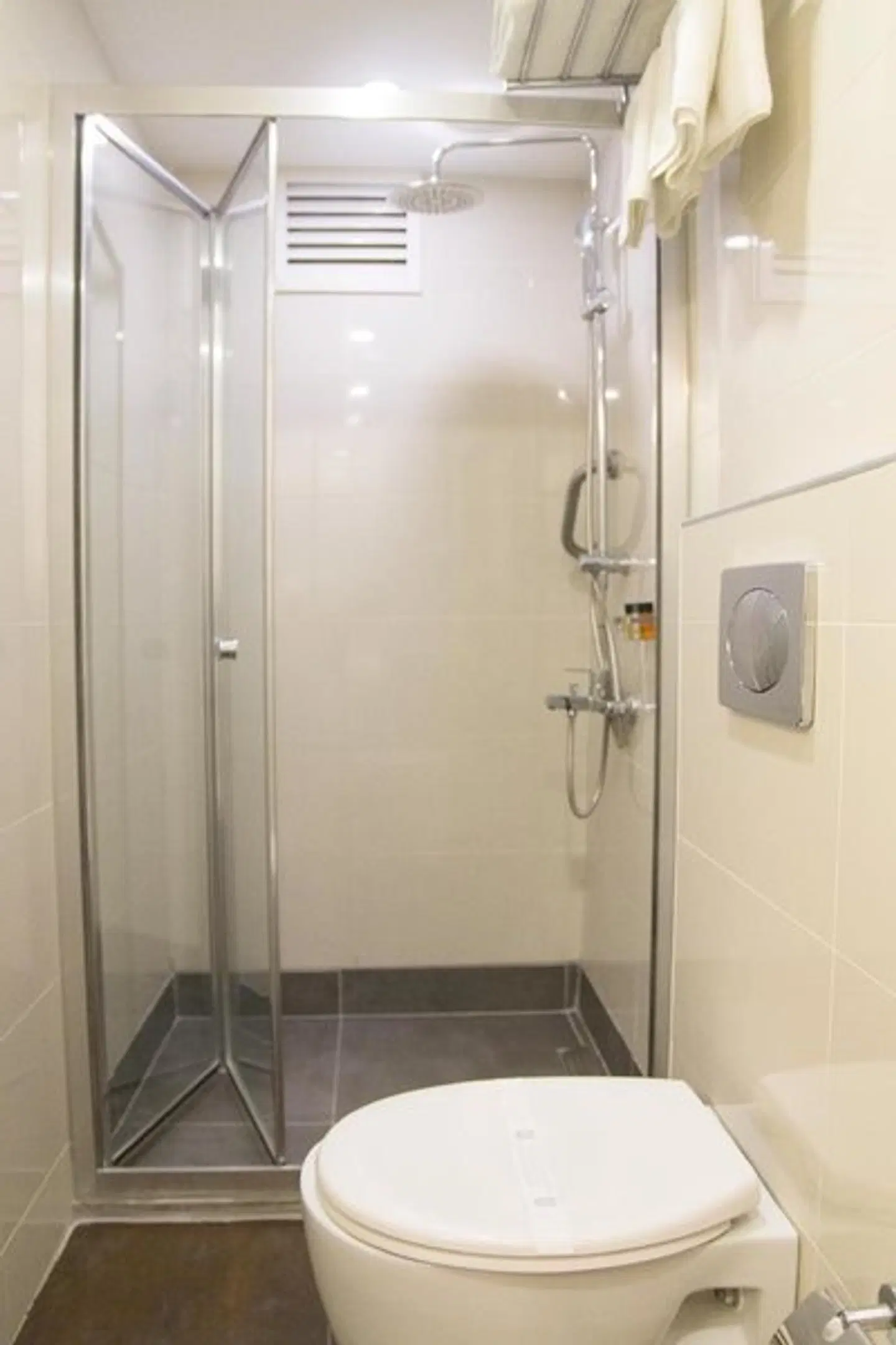 Villa Montparnasse Badezimmer