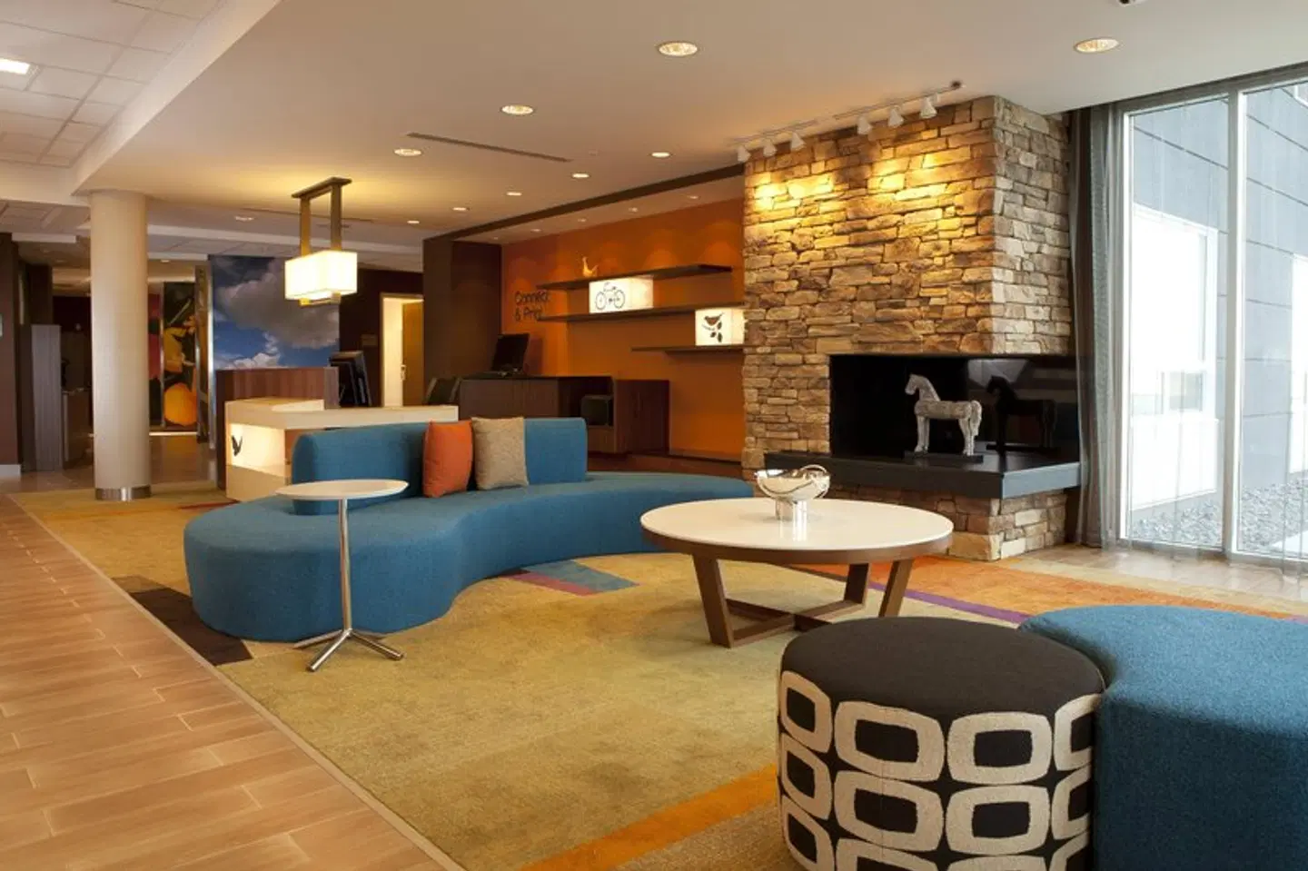 Fairfield Inn & Suites by Marriott Lethbridge LOUNGE_LOBBY