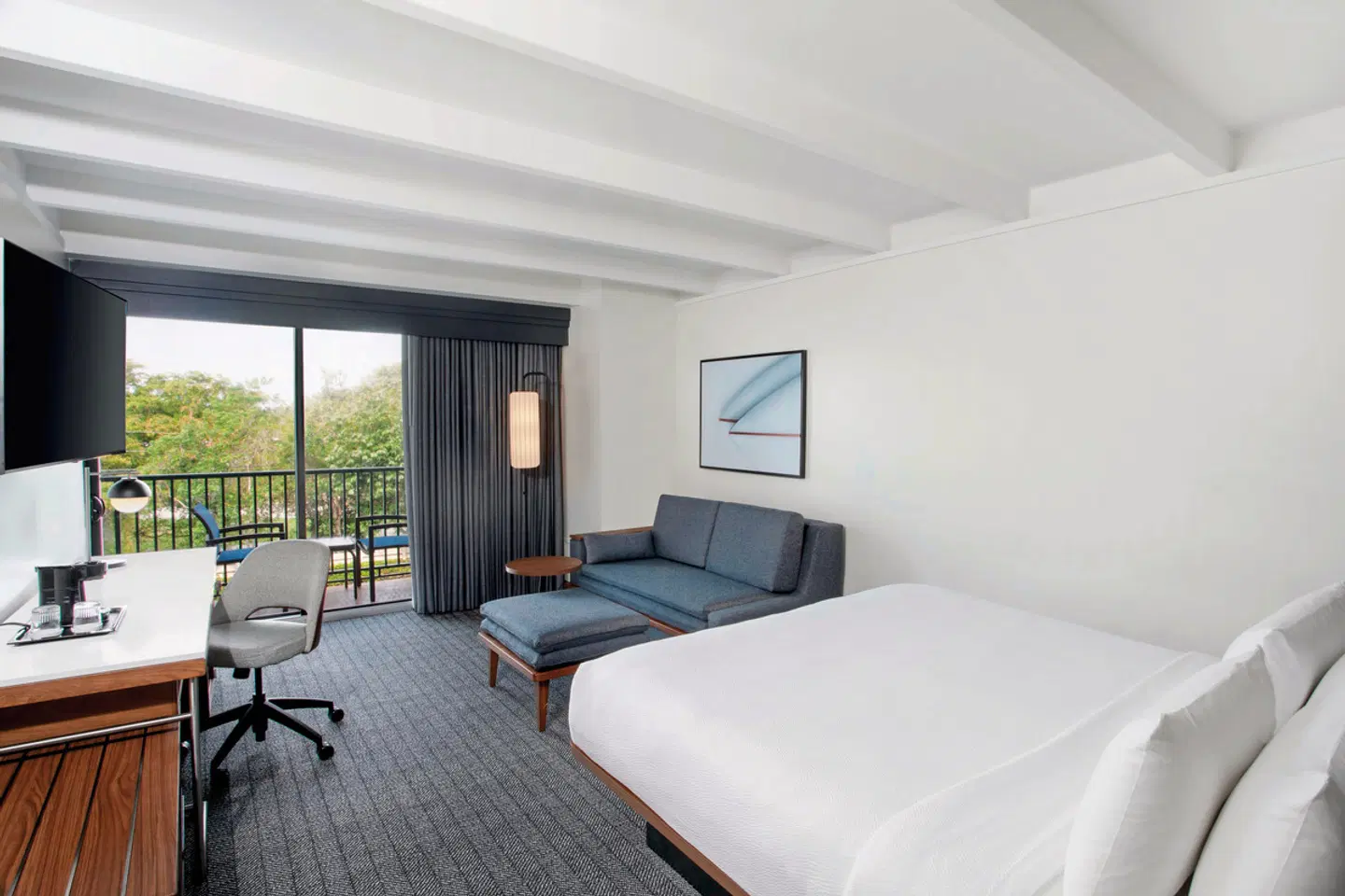 Courtyard Fort Lauderdale East ROOM_EXAMPLE