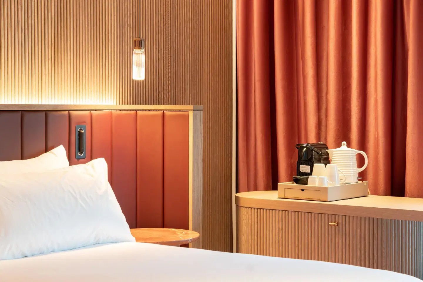 Palacio Bellas Artes San Sebastian, Curio Collection Hilton ROOM_EXAMPLE