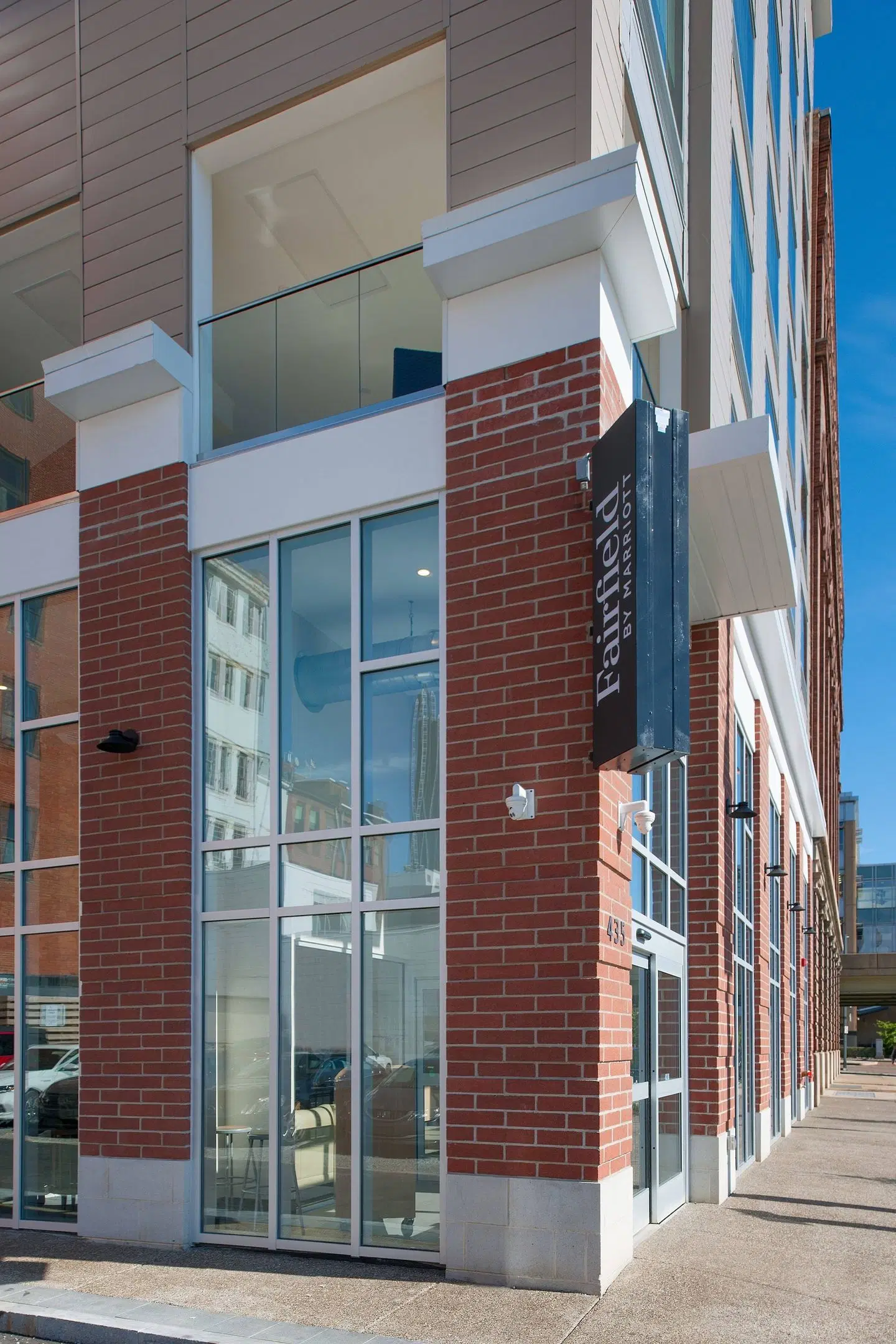 Fairfield by Marriott Inn & Suites Pittsburgh Downtown EXTERIOR