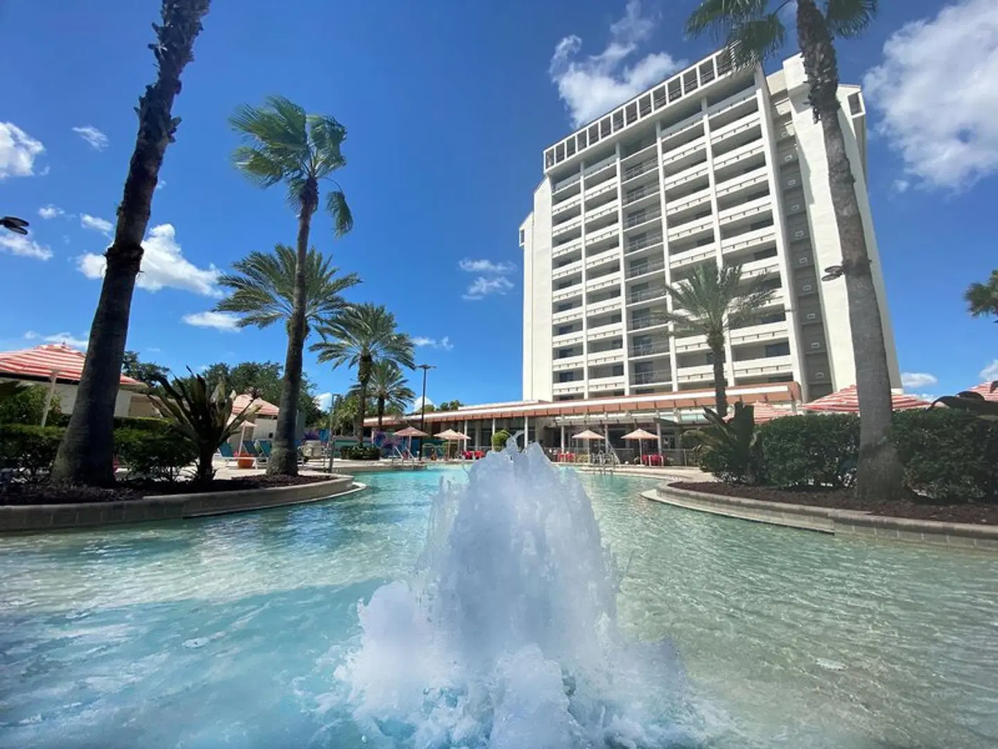 Holiday Inn Orlando-Disney Springs® Area by IHG OUTDOOR_POOL