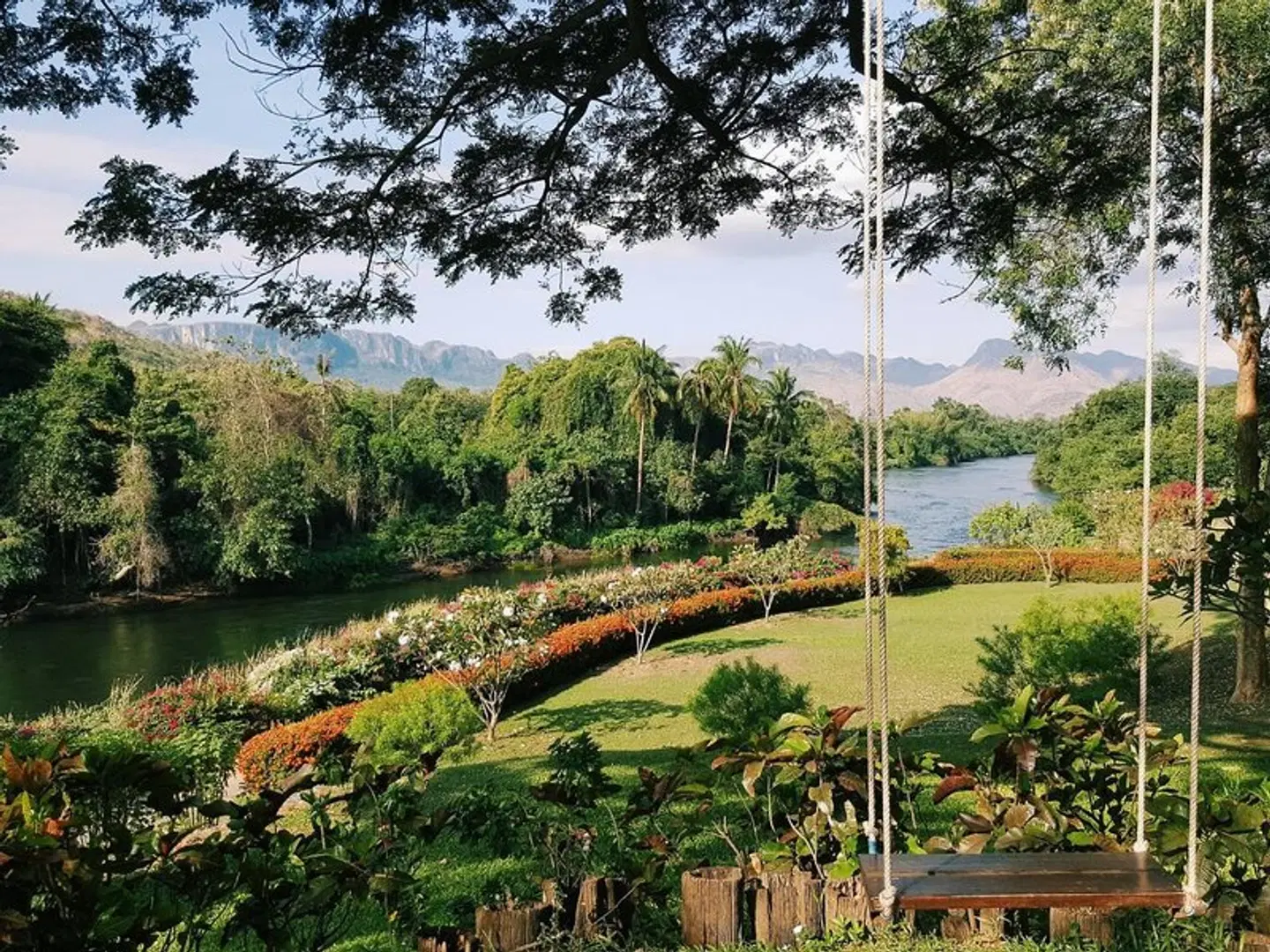 Aek - Pailin River Kwai Hotel LANDSCAPE