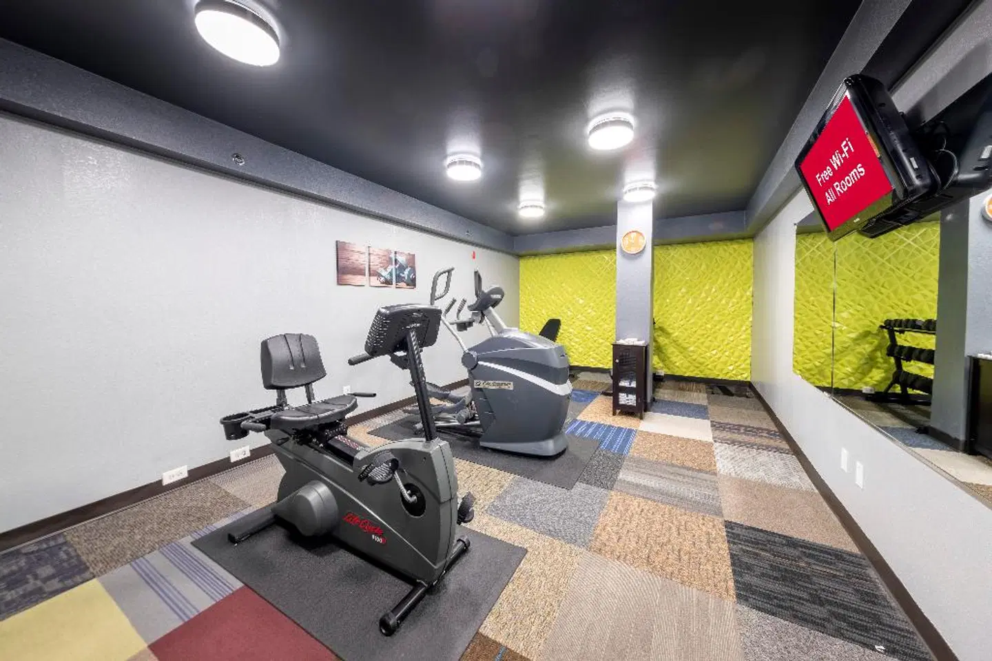 Quality Inn East Syracuse SPORTS_AND_LEISURE