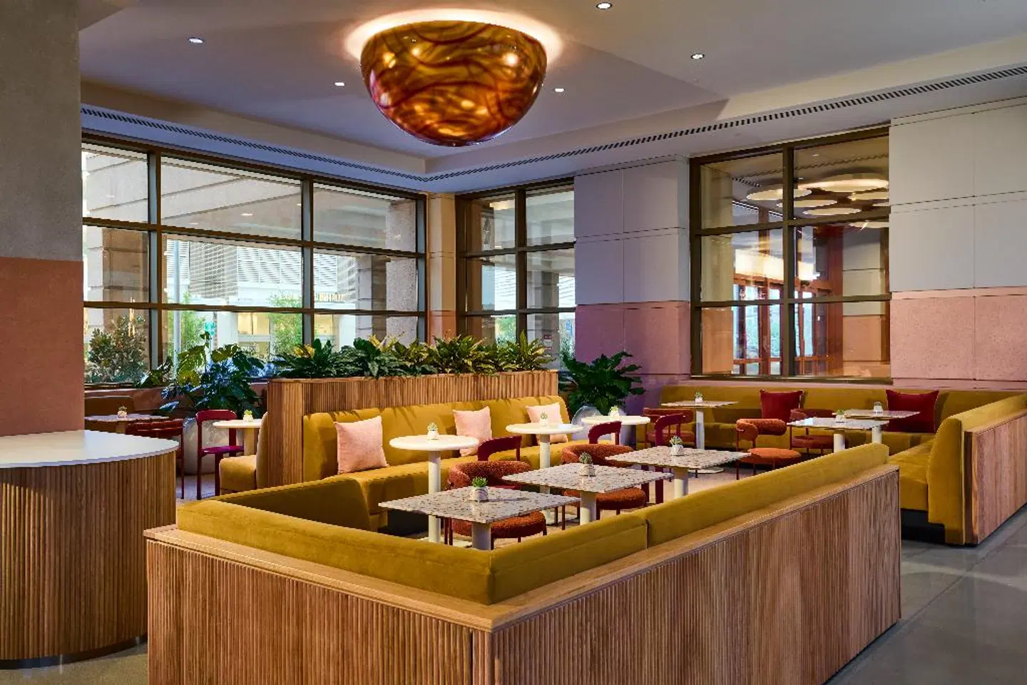 Downright Austin A Renaissance Hotel Restaurant