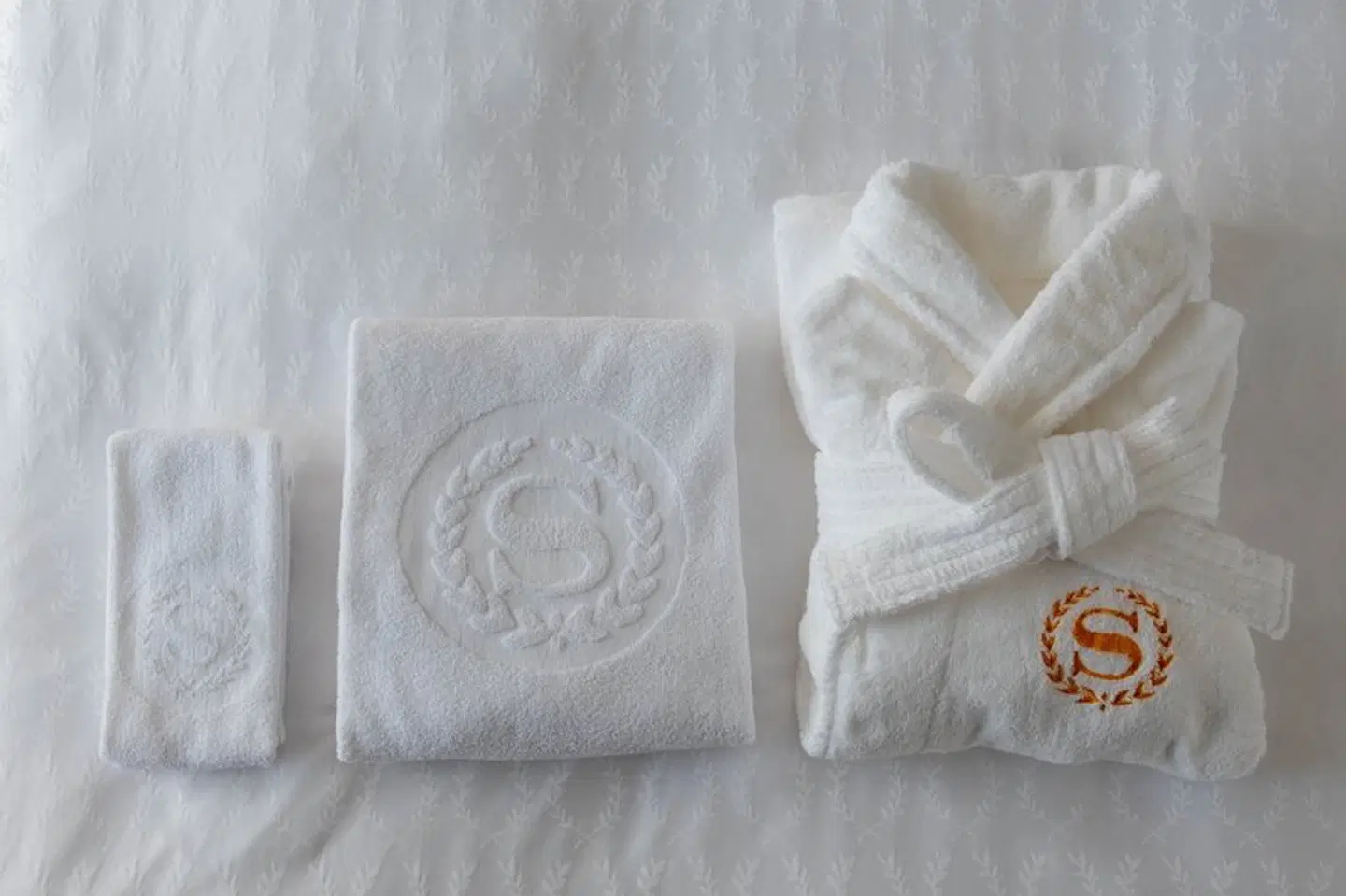 Yokohama Bay Sheraton Hotel & Towers ROOM_EXAMPLE