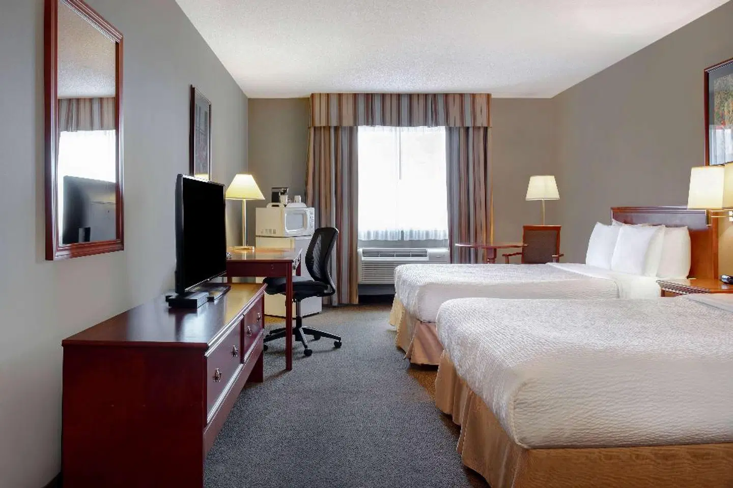 Days Inn by Wyndham Whitecourt ROOM_EXAMPLE