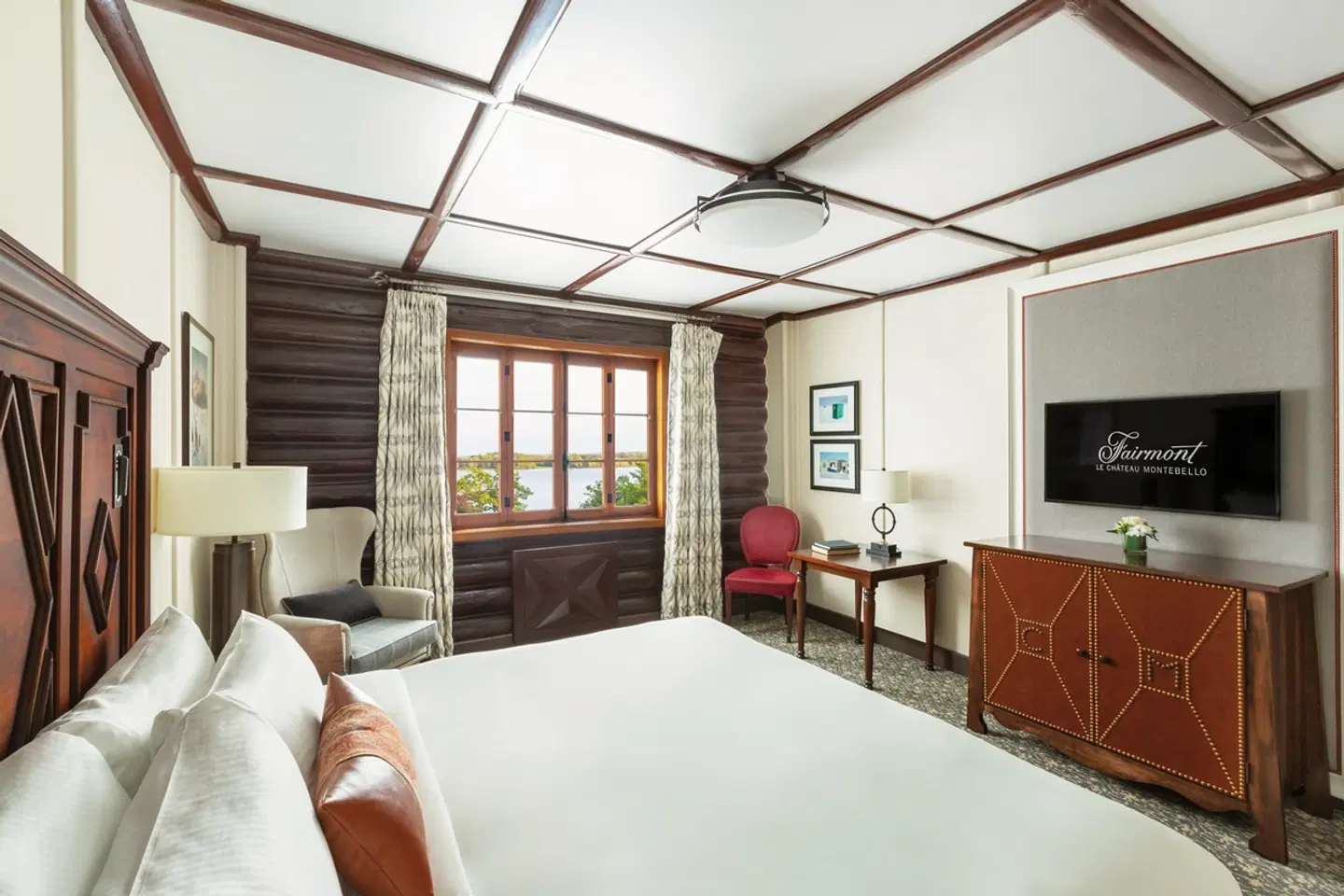 Fairmont Le Chateau Montebello ROOM_EXAMPLE