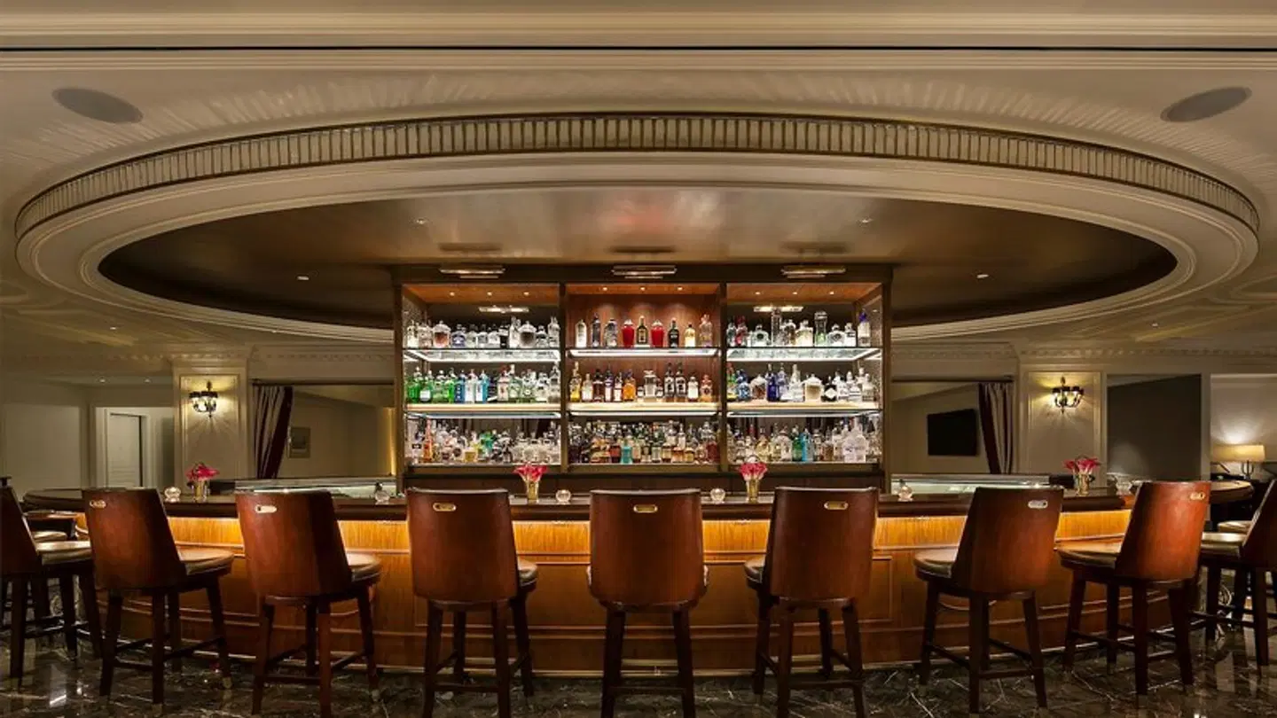 InterContinental New York Barclay by IHG Bar