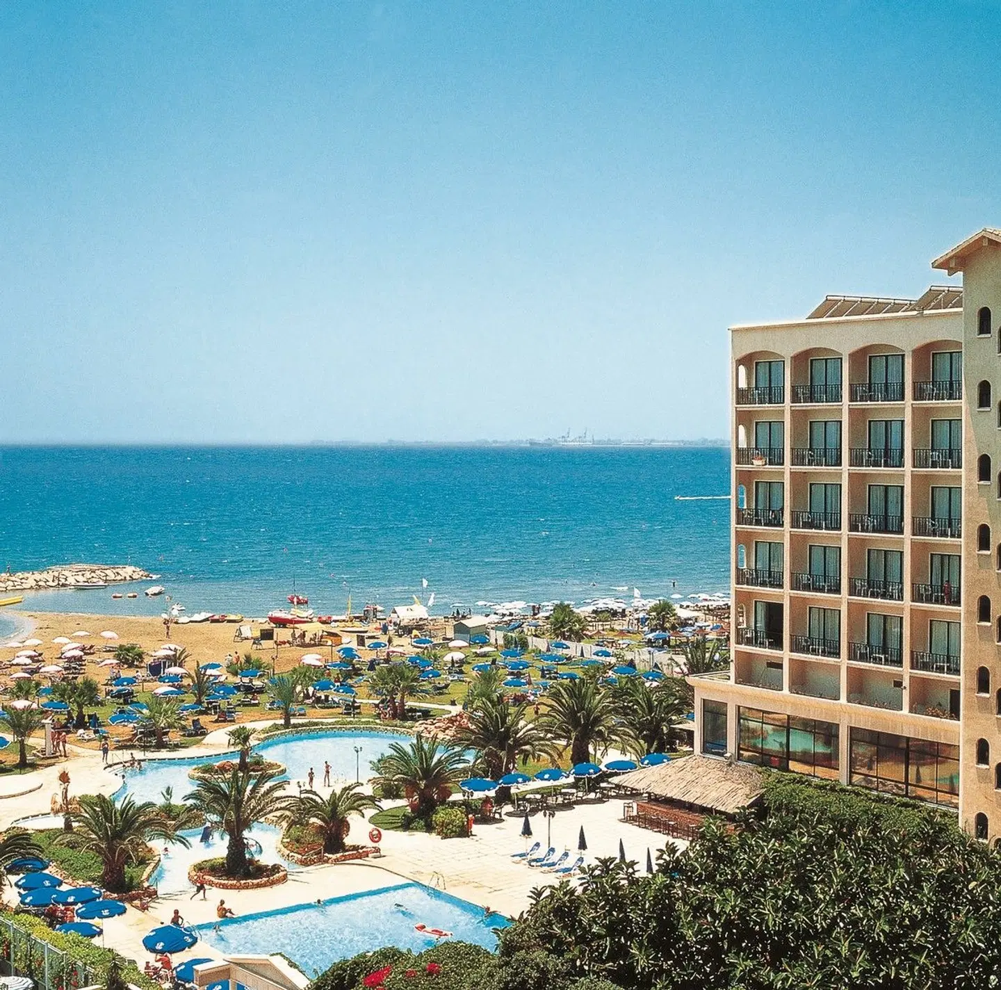 Sandy Beach Hotel & Spa EXTERIOR