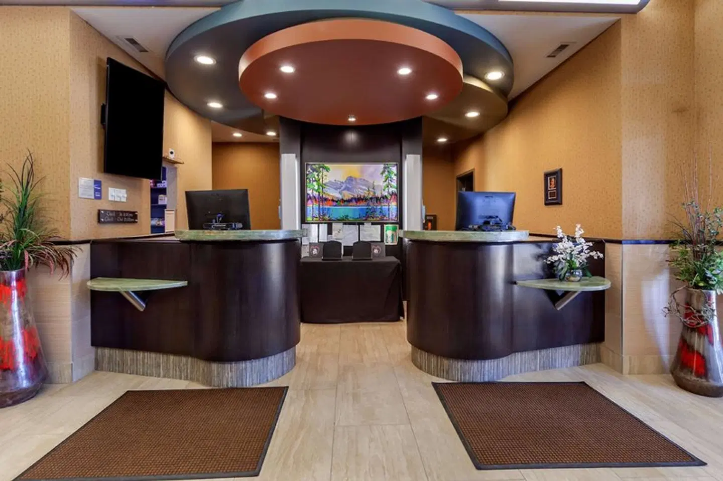 Best Western Plus Drayton Valley All Suites Bar