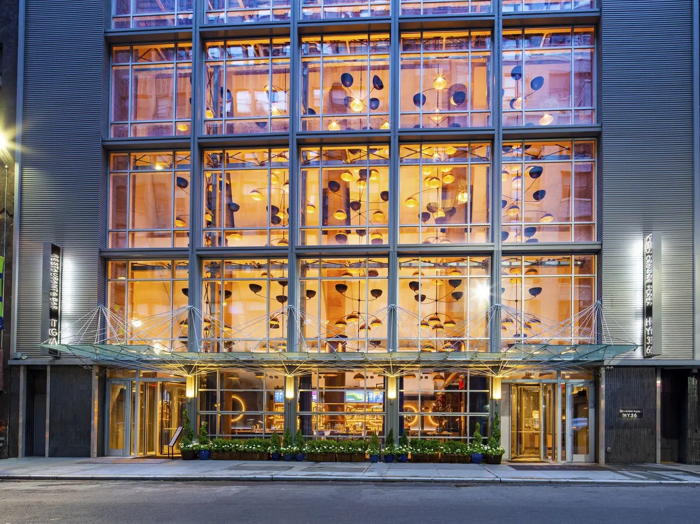 Crowne Plaza HY36 Midtown Manhattan by IHG EXTERIOR