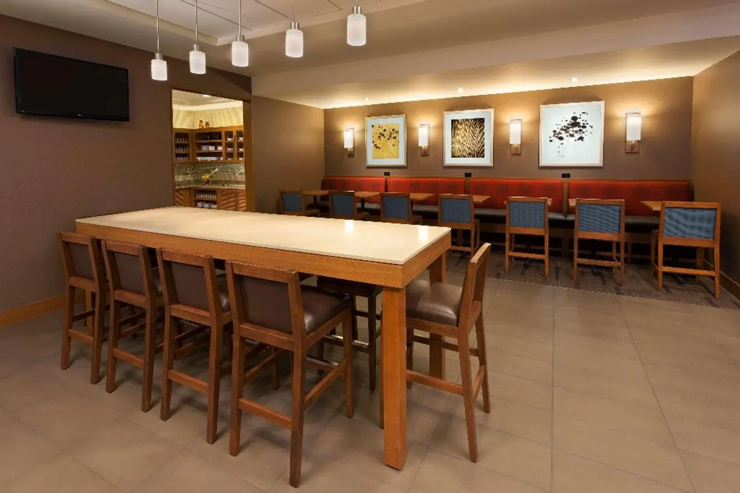 Hyatt Place Austin Downtown Bar