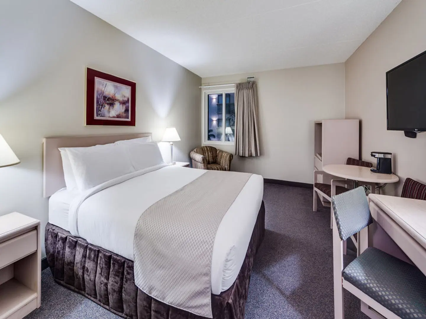 Heritage Inn Hotel & Convention Centre - Brooks ROOM_EXAMPLE