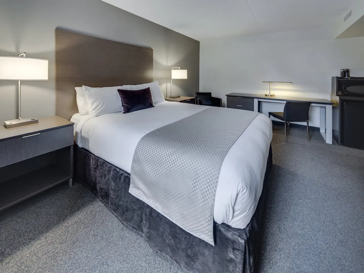 Heritage Inn Hotel & Convention Centre - Brooks ROOM_EXAMPLE