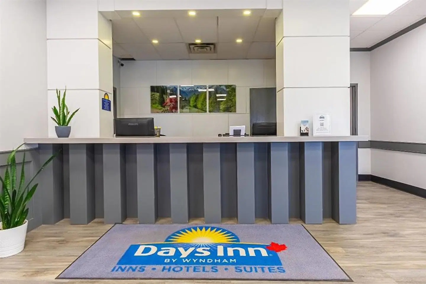 Days Inn by Wyndham Drayton Valley LOUNGE_LOBBY