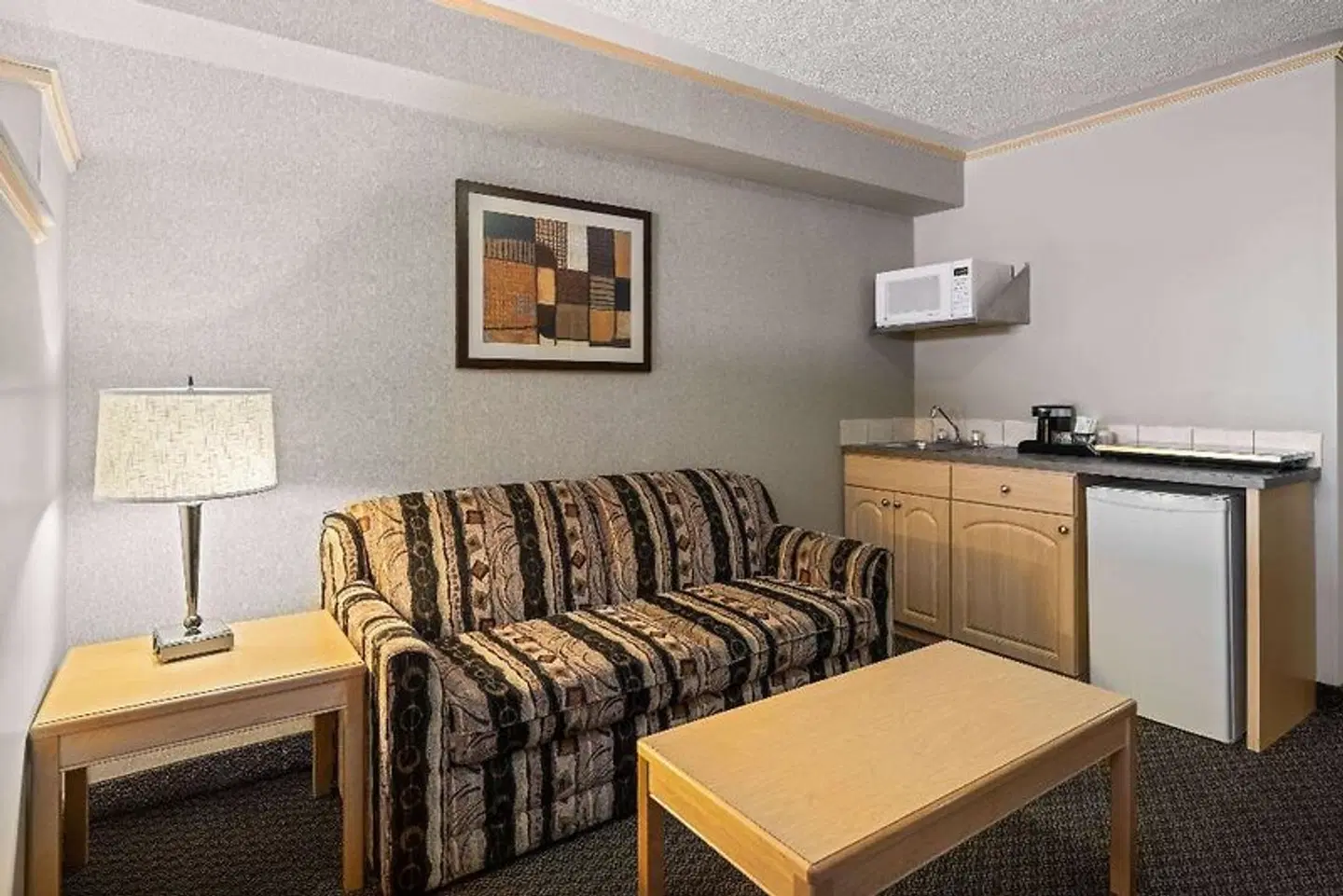 Travelodge by Wyndham Fort McMurray ROOM_EXAMPLE
