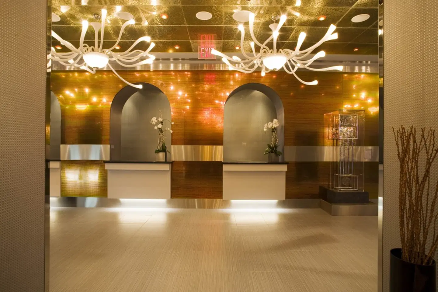 Night Hotel Times Square LOUNGE_LOBBY