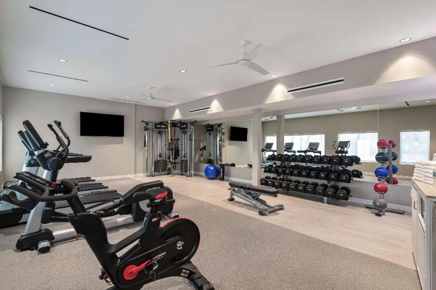 DoubleTree Suites by Hilton Naples SPORTS_AND_LEISURE